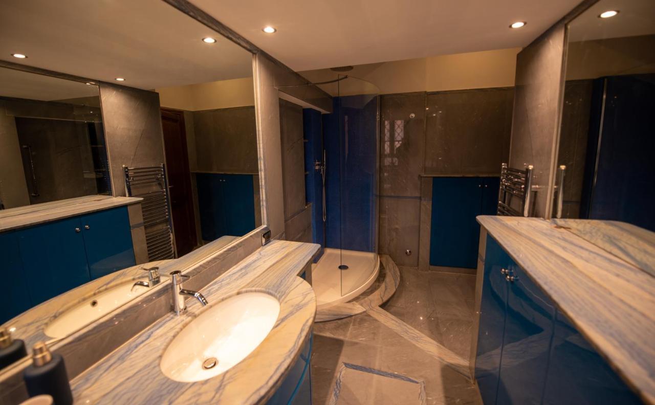 Anna Trevi 52 Luxury Appartment Rome Extérieur photo